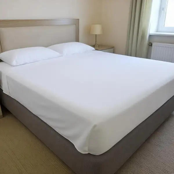 Глубокая химчистка матраса в гостиничном номере