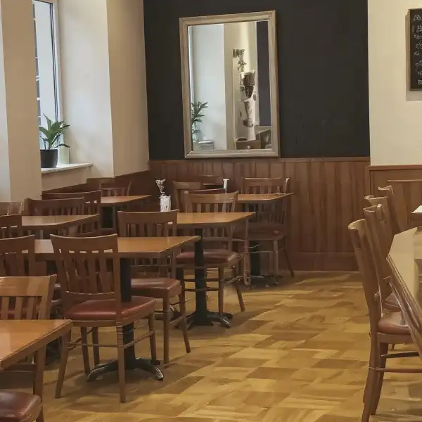 Уборка ресторана перед открытием - до уборки